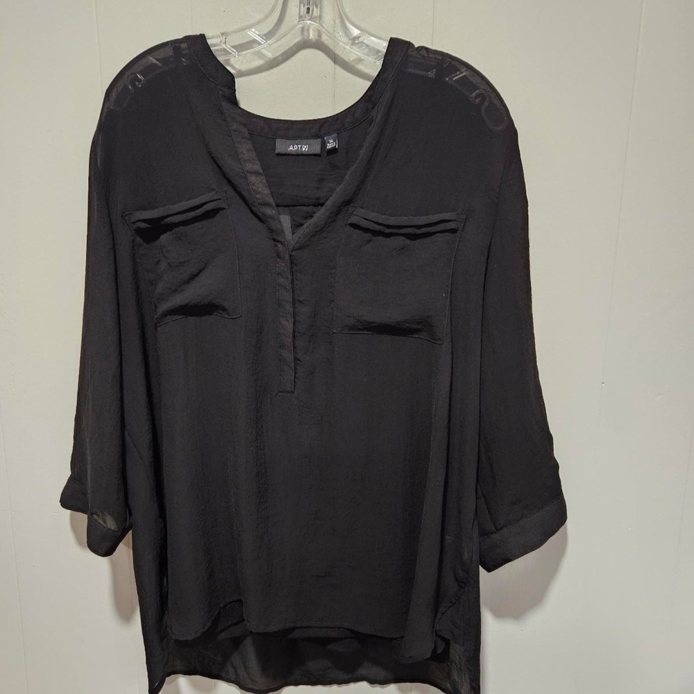 Apt. 9 Women's Classic Black Blouse Ligjtweight With Built In Cami